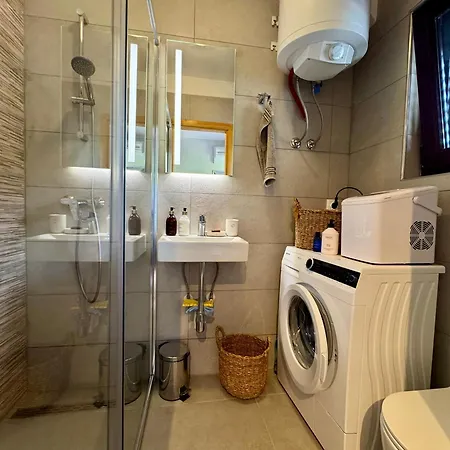 Apartament Evelyn *